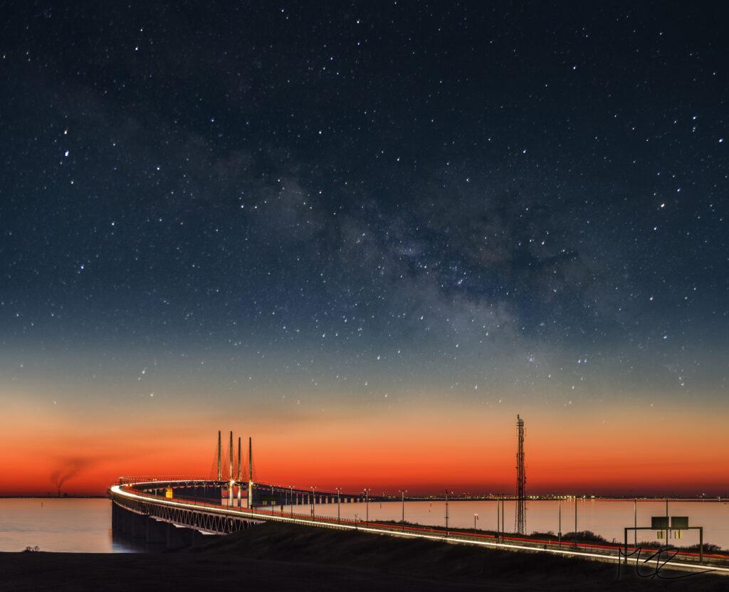 En stjärnfyllt sky över Öresundsbron